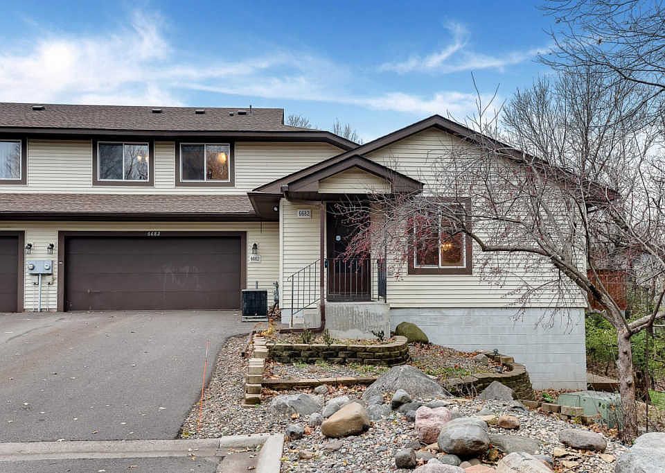 1st image of 6682 Gretchen Ct N
