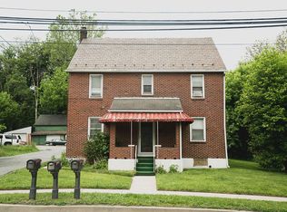 914 Hellertown Rd #3, Bethlehem, PA 18015