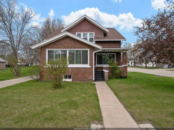 518 Sherman St, Marion, WI 54950
