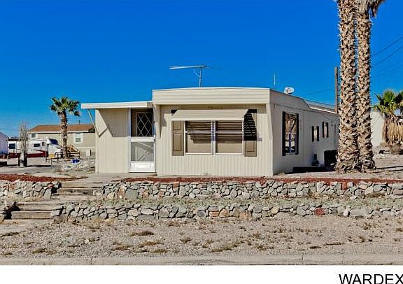 3rd image of 2525 Anita Ave