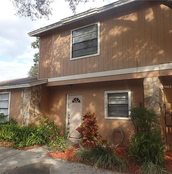 1st image of 10126 Lake Oak Cir