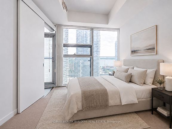 5th image of 12 York St #1403