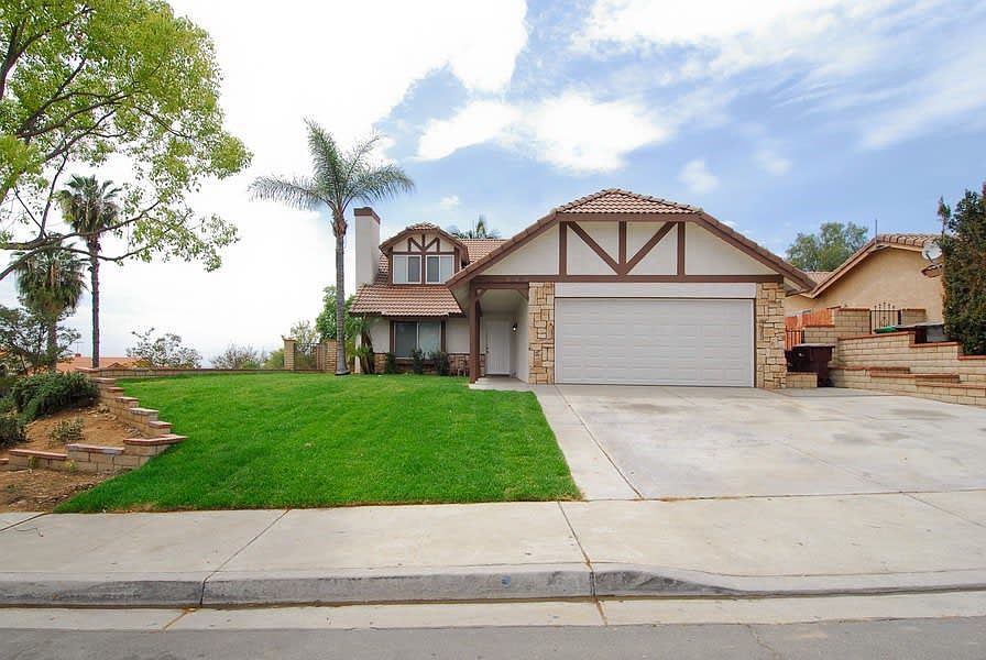 1st image of 24634 Huntley Dr