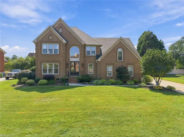 4413 Liam Close, Chesapeake, VA 23321