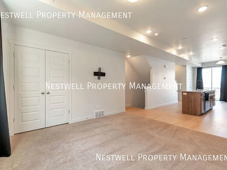 1146 S Redwood Rd #J-1004 — Photo 5