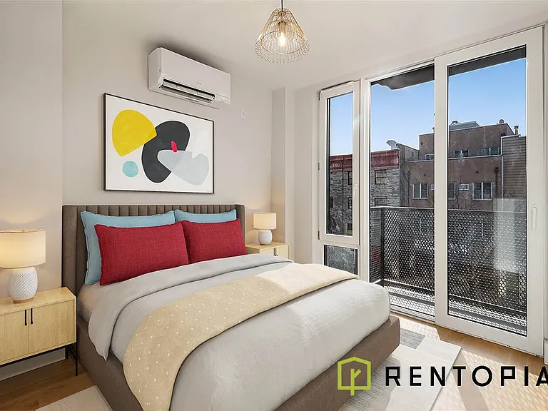 322 Graham Ave #3B — Photo 1