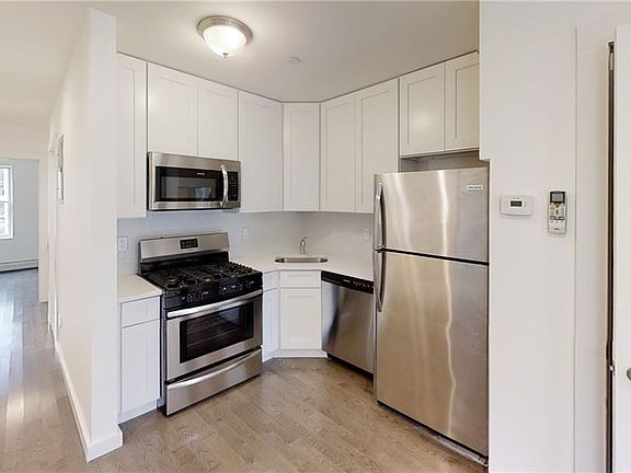 4th image of 73 Bay 47 St Unit 1A