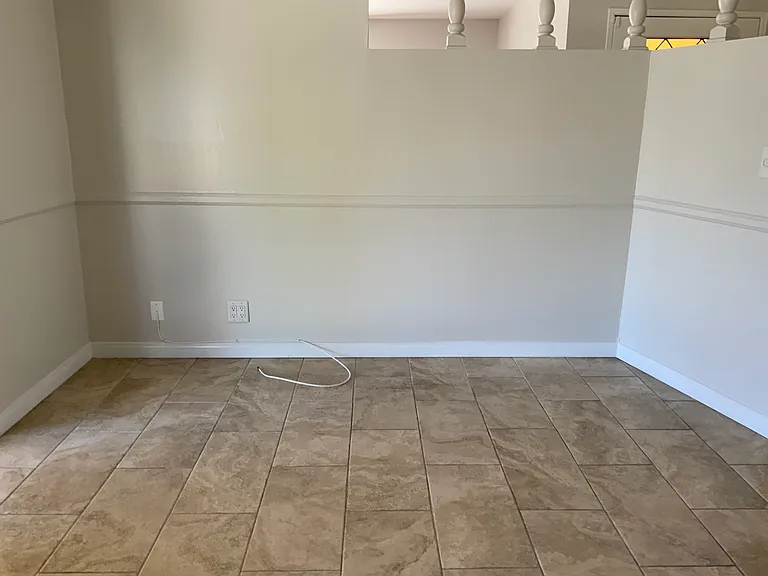 14521 Palm Ave — Photo 6