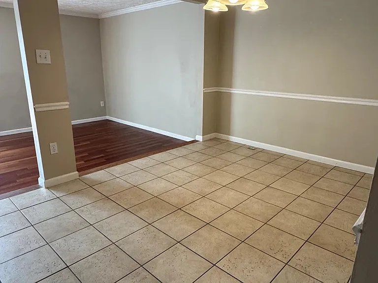19048 Partridge Wood Dr — Photo 5