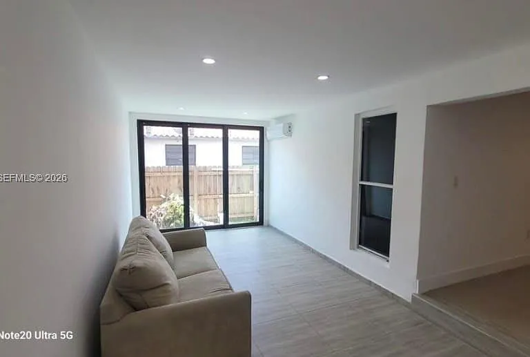 2341 SW 17th Ave #2343 — Photo 6