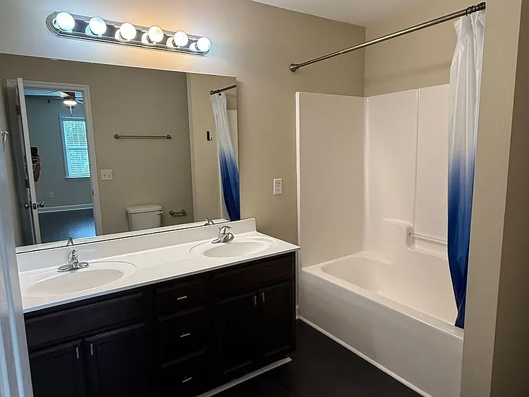 313 Burley Dr #11 — Photo 9