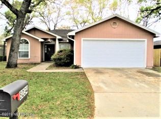 8034 Macinnes Dr, Jacksonville, FL 32244