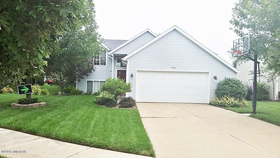 1st image of 722 Cashew Ct NW
