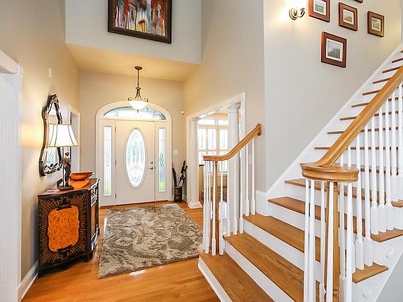 5th image of 1100 Bay Colony Dr