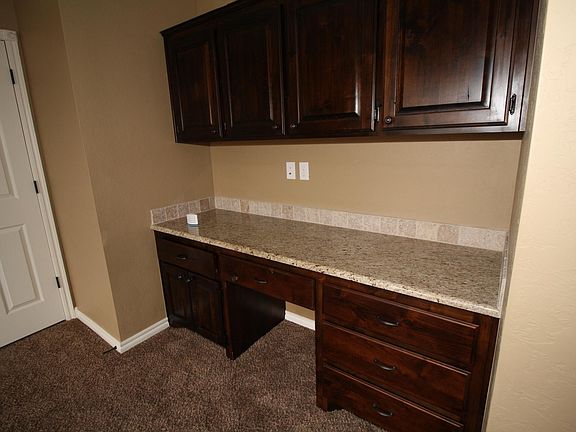 4th image of 1292 Kensington Ln #1292