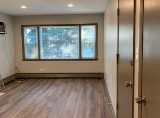 4605 Maple Ave #1S, Brookfield, IL 60513