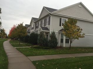 1617 Legacy Pkwy E #811, Maplewood, MN 55109