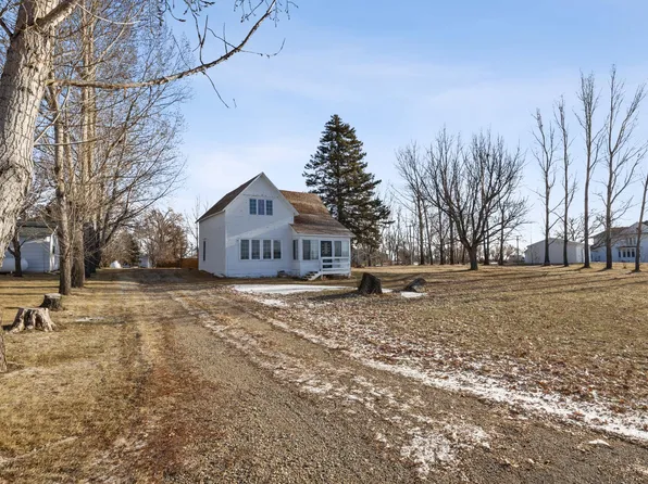 1108 5th St, Wheatland, ND 58079