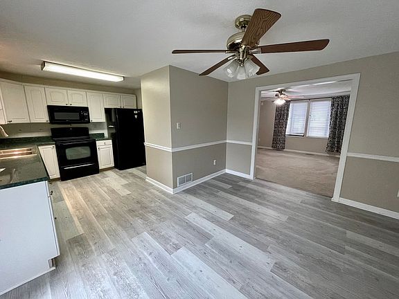 5th image of 308 Ridge Point Cir