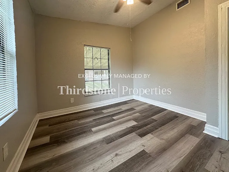 7827 Mattox Ave — Photo 9