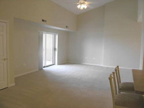 3rd image of 1500 S Ardmore Ave APT 608
