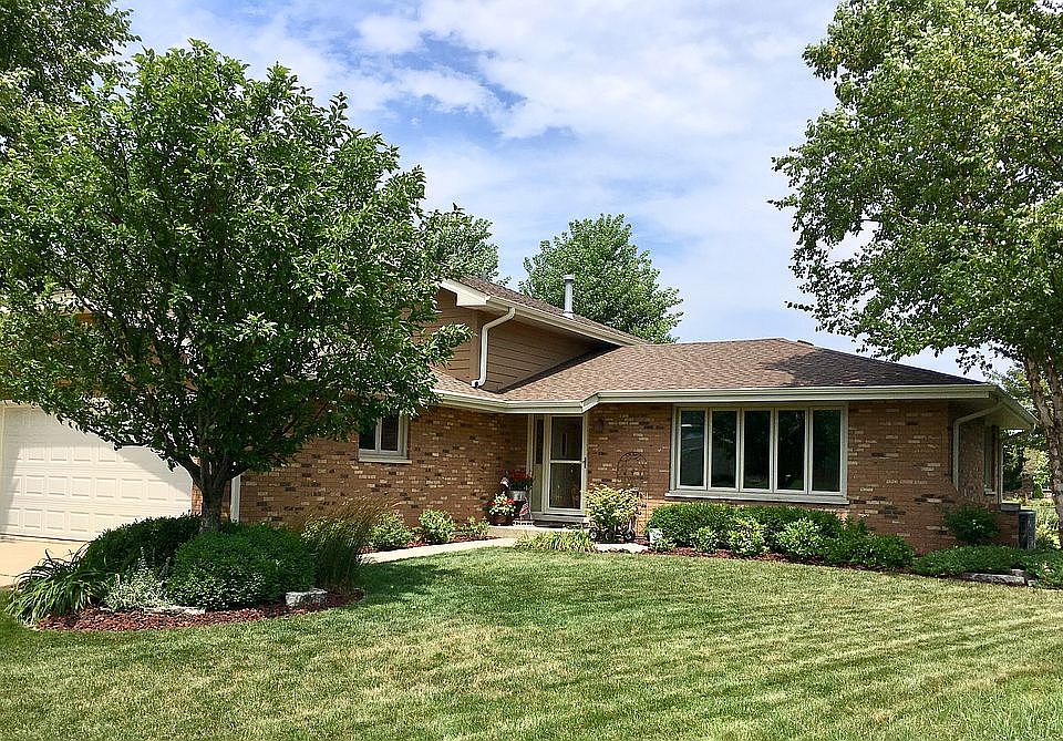 1st image of 9001 Cypress Ct