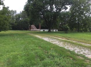 505 Crestview Ln, Perryville, MO 63775