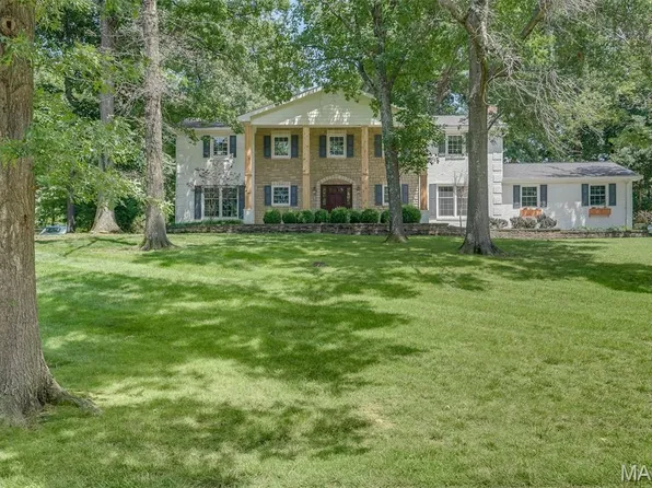 1424 Forest Ave, Saint Louis, MO 63122