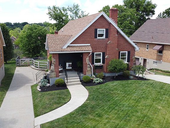 2nd image of 53 W Crittenden Ave