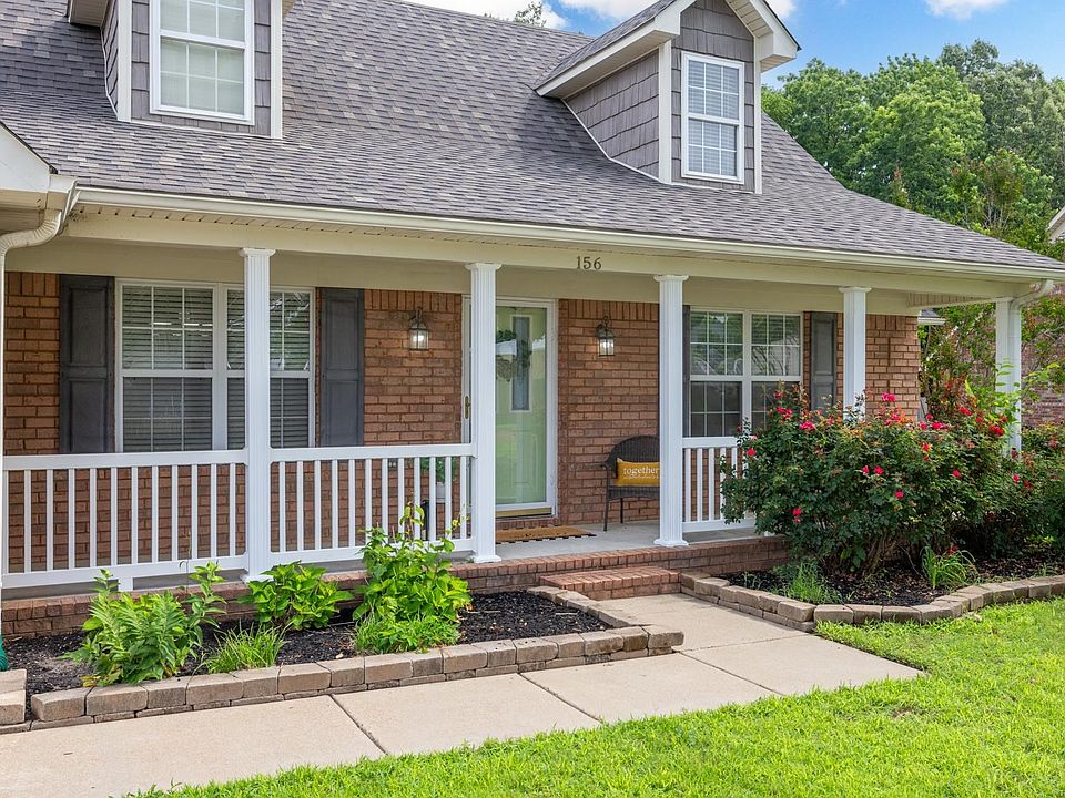 1st image of 156 Carrington Ave