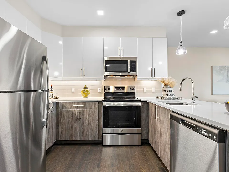 8133 Bergenline Ave #6E