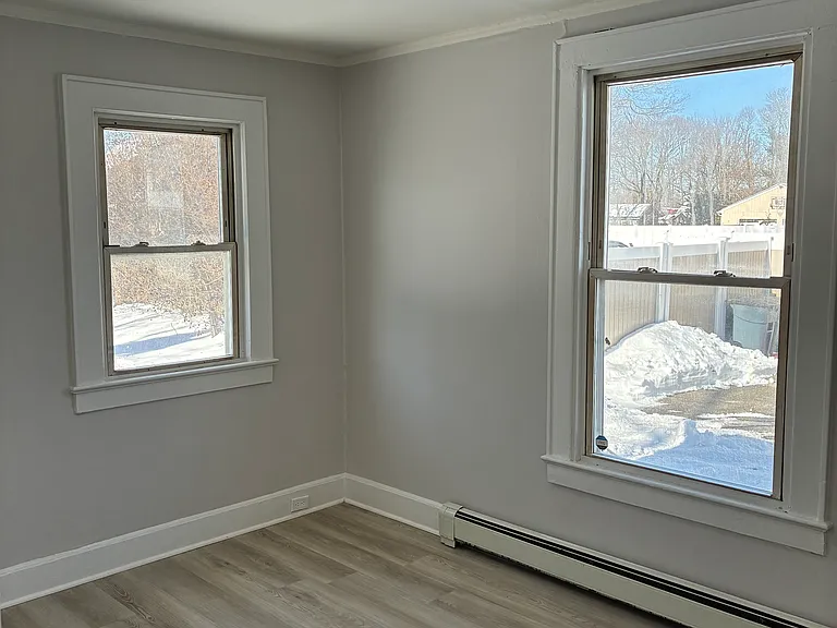 16 Jennings Ave #E — Photo 7