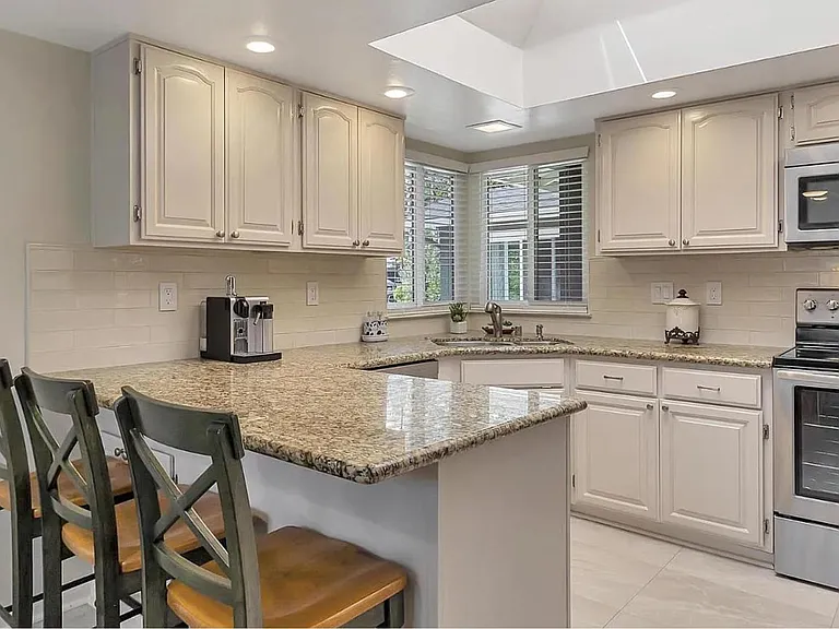 6201 Paso Los Cerritos — Photo 17