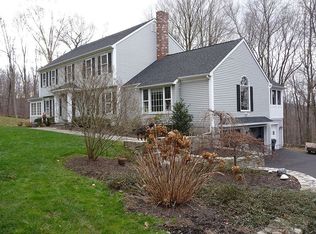 12 Old Farm Hill Rd, Newtown, CT 06470