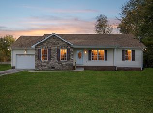 121 High St, Chapel Hill, TN 37034