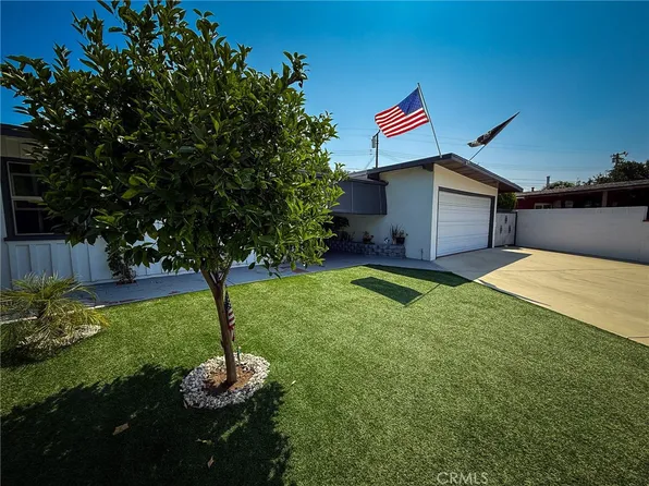 18457 E Armstead St, Azusa, CA 91702