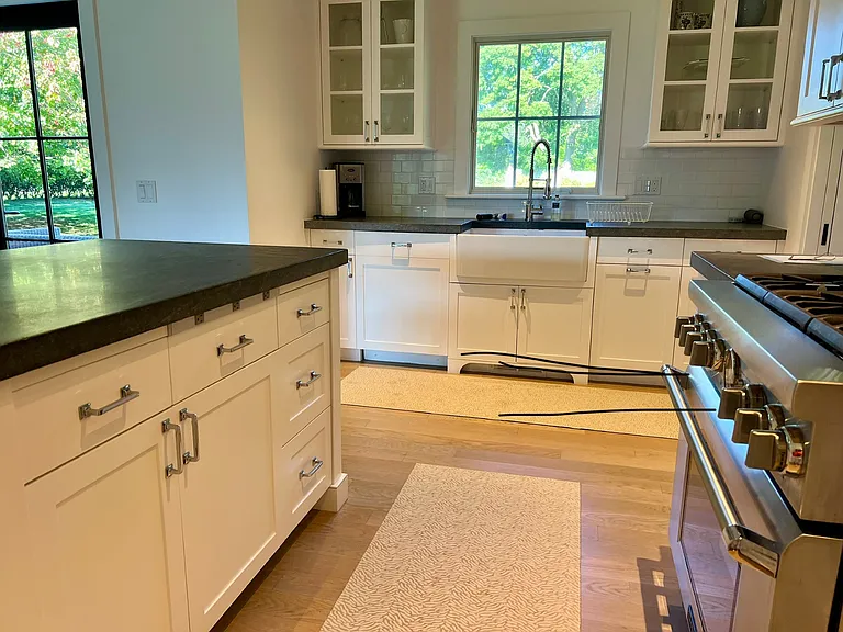 9 Chester Ave — Photo 12