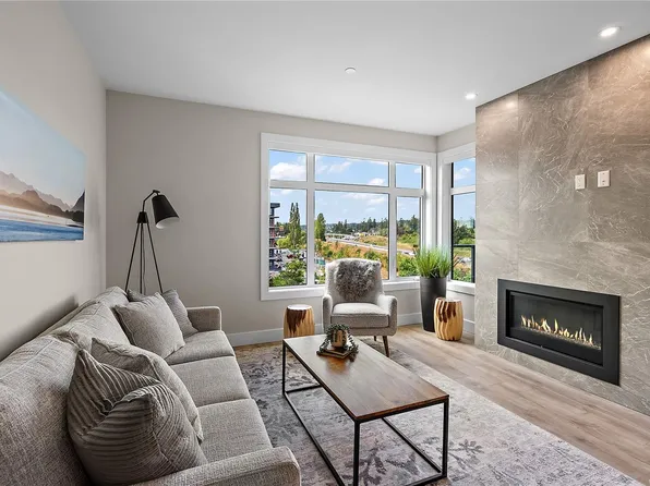 2520 Hackett Cres #308, Central Saanich, BC V8M 0B9