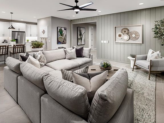 Lily at Mariposa in Blossom Rock