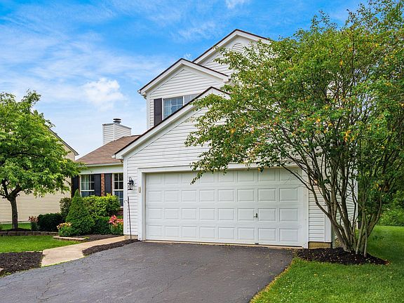 2nd image of 140 Brooksedge Dr