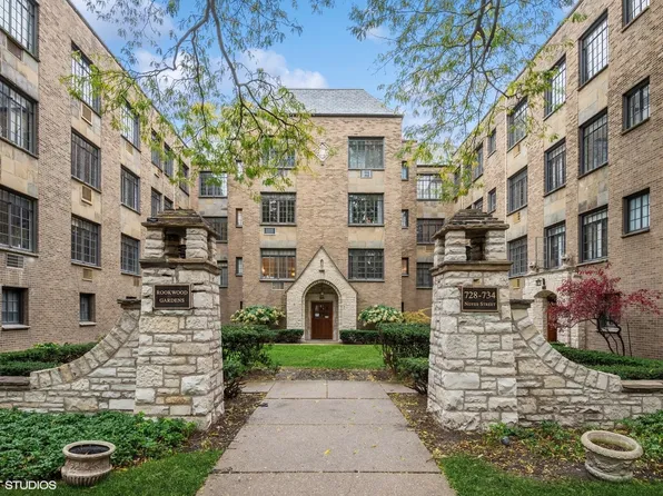 734 Noyes St APT P1, Evanston, IL 60201