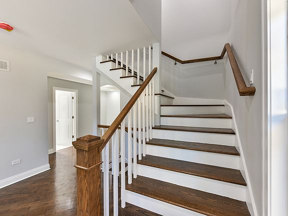 4th image of 7809 W Sunset Dr