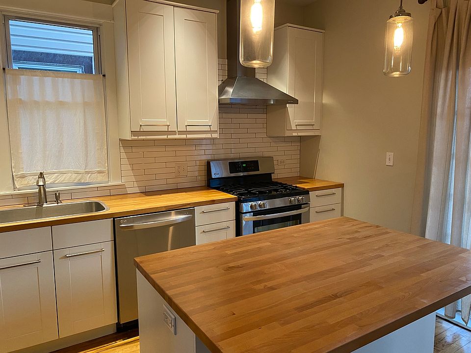 1st image of 4035 W Newport Ave #1