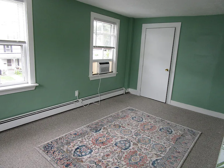 216 Irving St #5 — Photo 4