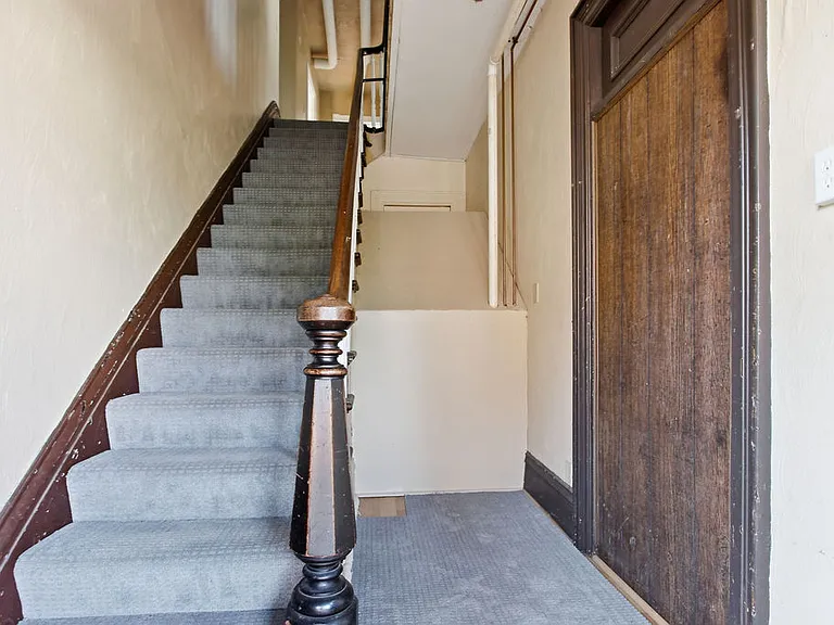 5816 Smithfield St #1 — Photo 2