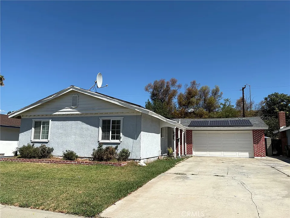 15977 Garo St