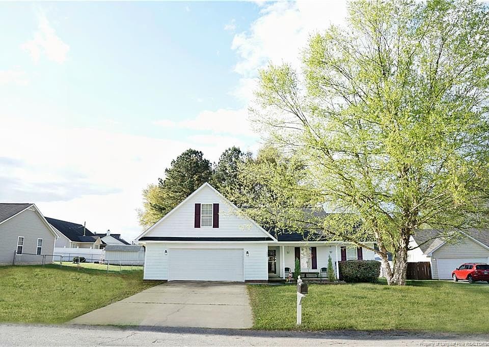 1st image of 127 Hosta Dr