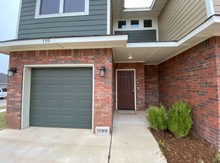 799 SW 14th St, Moore, OK 73160
