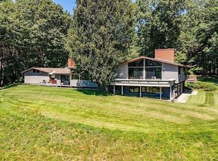 154 Balls Hill Rd, Concord, MA 01742