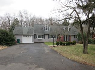 221 W Ferry Rd, Yardley, PA 19067